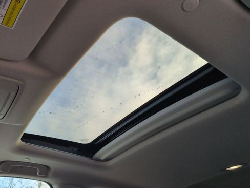 Used 2024 Honda CR-V EX image 20