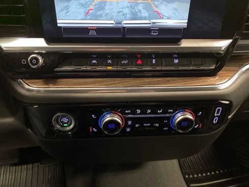 Used 2024 GMC Sierra 1500 Elevation AWD/4WD image 29