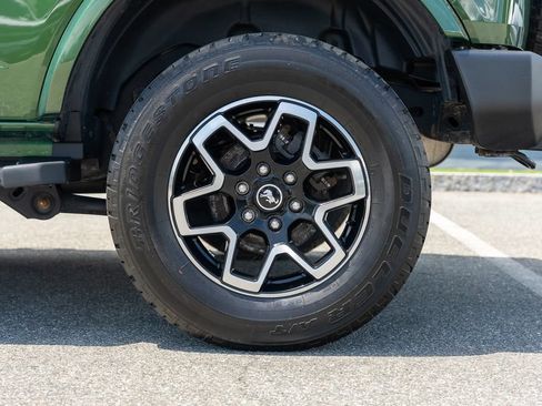 Used 2023 Ford Bronco Outer Banks AWD/4WD image 11