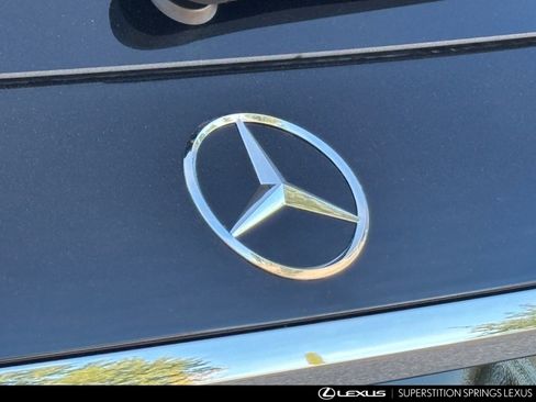 Used 2025 Mercedes-Benz GLE 350 4MATIC image 11