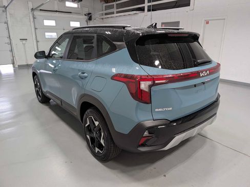 Used 2025 Kia Seltos S AWD/4WD image 9