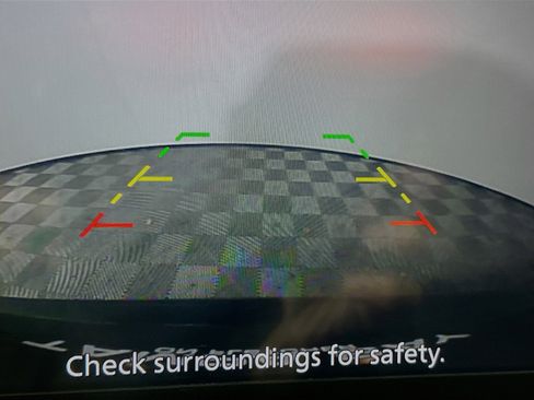 Used 2023 Nissan Rogue SV image 28