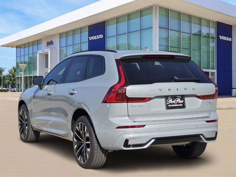 New 2026 Volvo XC60 T8 Ultra w/ Protection Package Premier image 4