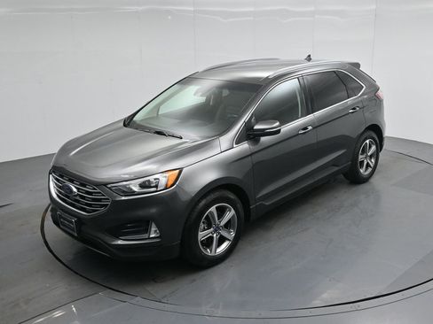 Certified 2020 Ford Edge SEL w/ Convenience Package image 39