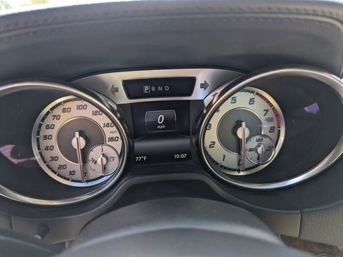 Used 2014 Mercedes-Benz SL 550 image 12