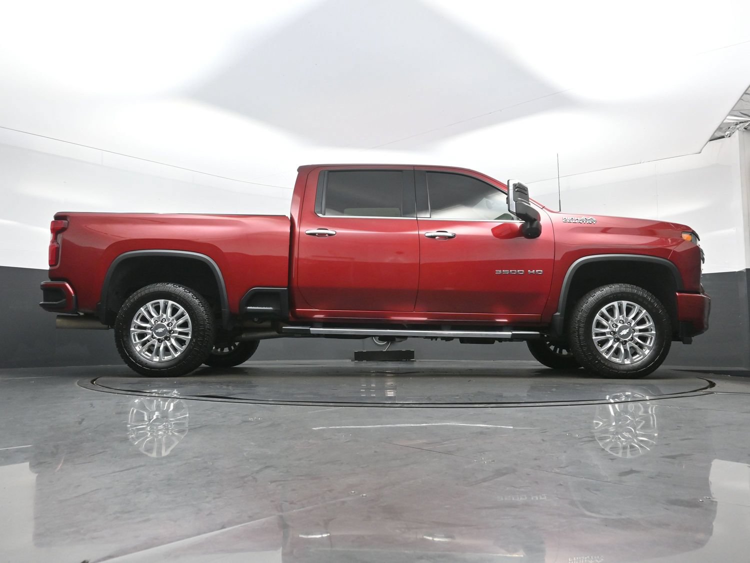 Used 2020 Chevrolet Silverado 3500 High Country w/ Technology Package AWD/4WD image 35