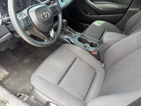 Used 2024 Toyota Corolla LE FWD image 30