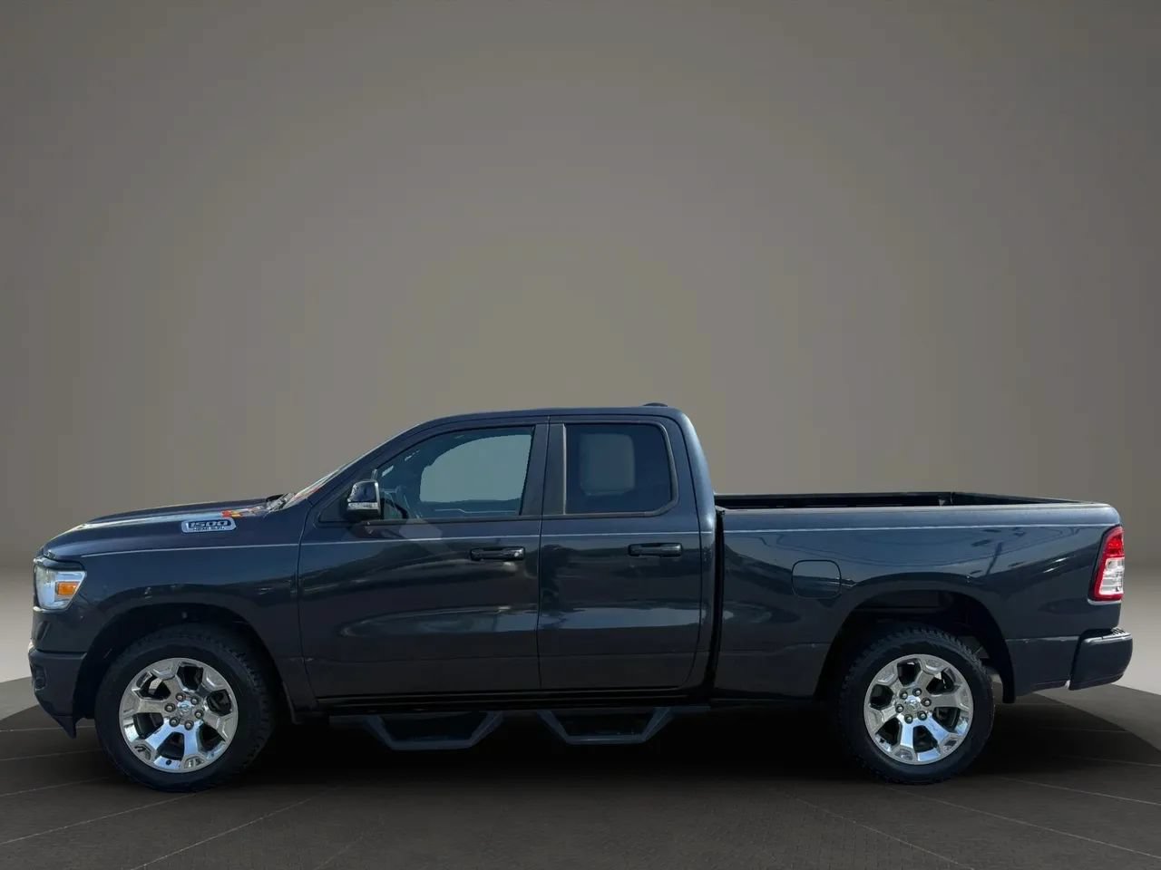 Used 2019 RAM 1500 Big Horn AWD/4WD image 10