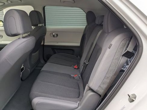 New 2024 Hyundai Ioniq 5 SEL image 14