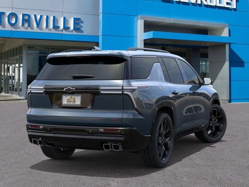 New 2026 Chevrolet Traverse RS image 4