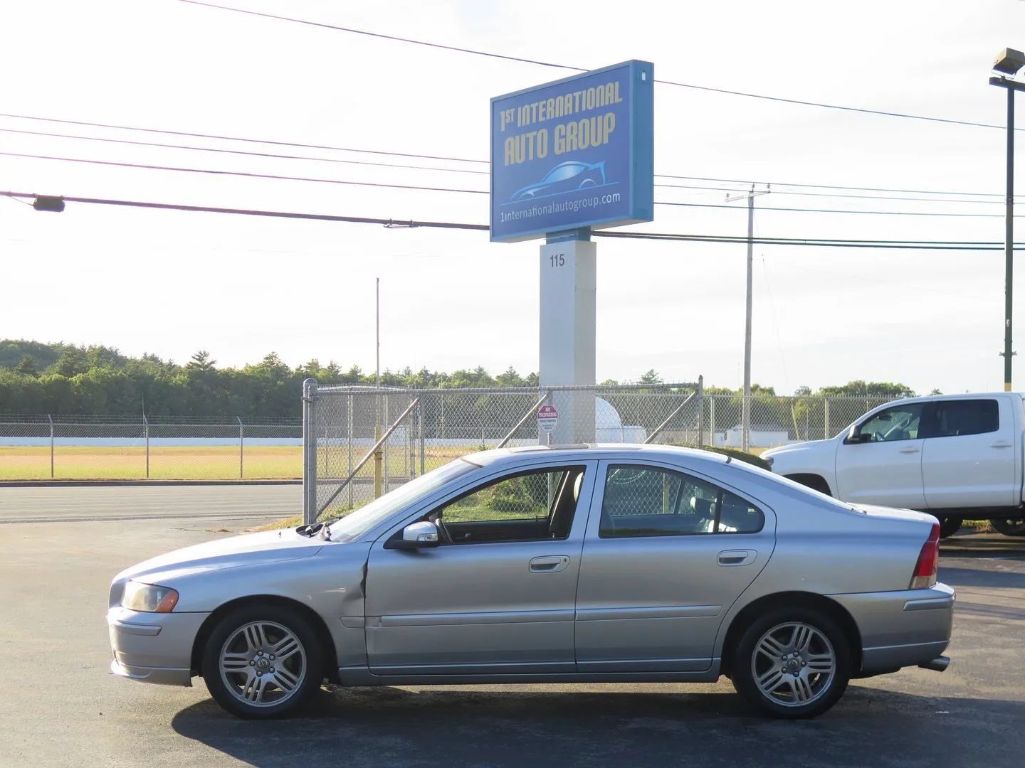 Used 2008 Volvo S60 2.5T FWD image 3