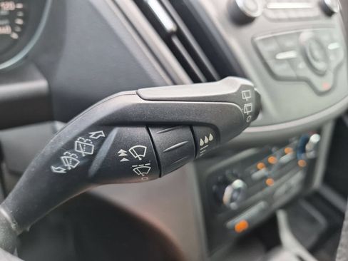 Used 2017 Ford Escape S FWD image 25