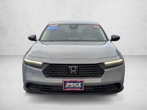 Certified 2025 Honda Accord SE image 2