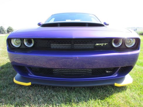 Used 2023 Dodge Challenger SRT Hellcat Redeye RWD image 11