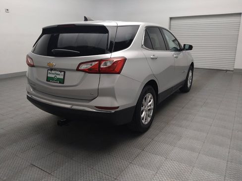 Used 2020 Chevrolet Equinox LT image 9