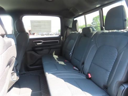 New 2026 RAM 1500 4x4 Crew Cab image 22