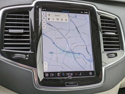 Certified 2024 Volvo XC90 T8 Plus AWD/4WD image 25