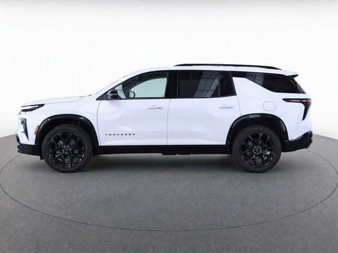 Used 2024 Chevrolet Traverse RS FWD image 6