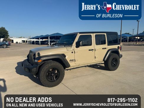 Used 2022 Jeep Wrangler Unlimited Sport AWD/4WD image 1