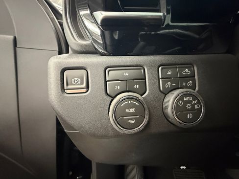 New 2026 Chevrolet Silverado 3500 LT w/ All Star Edition AWD/4WD image 20
