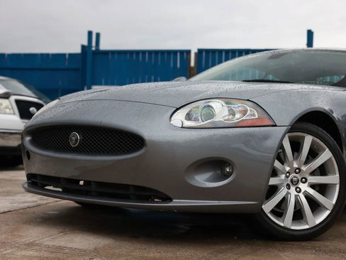 Used 2008 Jaguar XK Coupe image 24