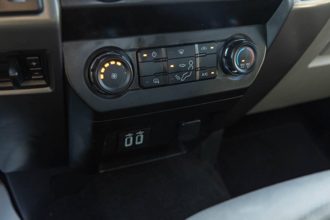 Used 2019 Ford F350 XLT AWD/4WD image 34