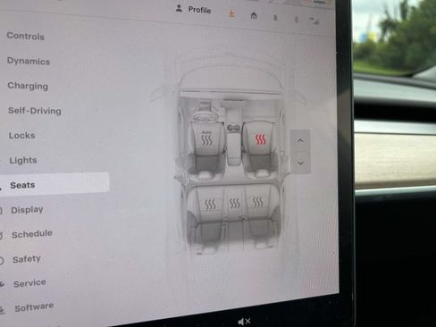 Used 2023 Tesla Model 3 Standard Range RWD image 31