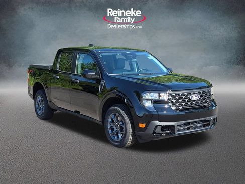 New 2026 Ford Maverick XLT w/ XLT Luxury Package AWD/4WD image 3