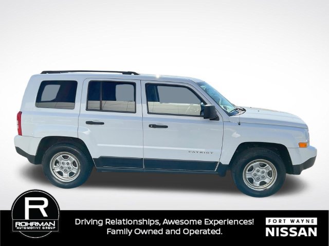 Used 2014 Jeep Patriot Sport FWD image 32