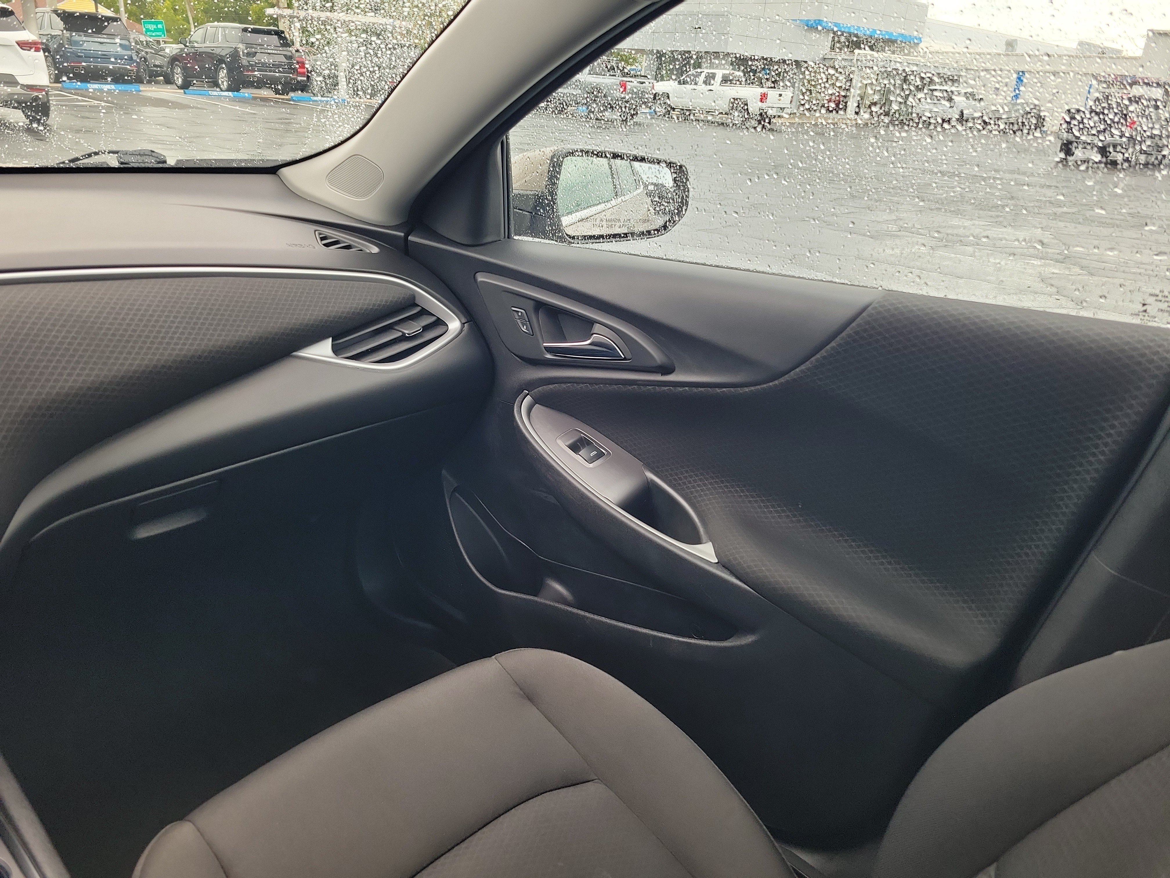 Used 2024 Chevrolet Malibu LT FWD image 13