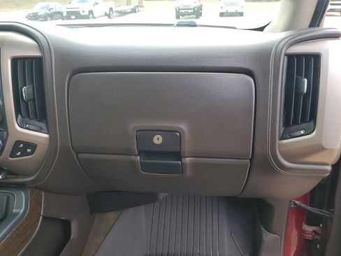 Used 2018 GMC Sierra 2500 Denali w/ Duramax Plus Package image 35