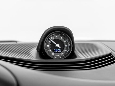 Used 2023 Porsche Taycan GTS w/ Technology Package image 42