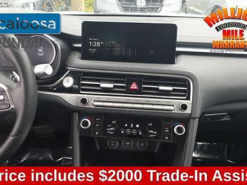 Used 2026 Genesis G70 2.5T RWD image 26