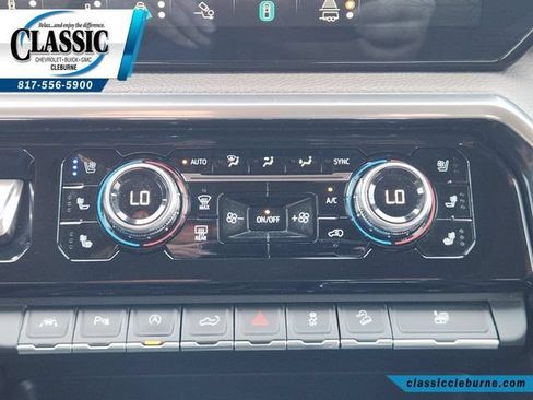 Used 2023 GMC Sierra 1500 Denali w/ Denali Reserve Package AWD/4WD image 20