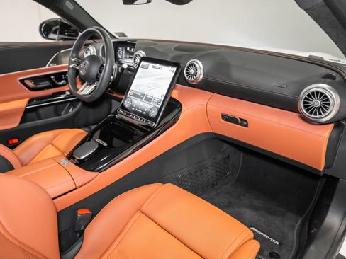 Used 2025 Mercedes-Benz AMG GT 63 image 23
