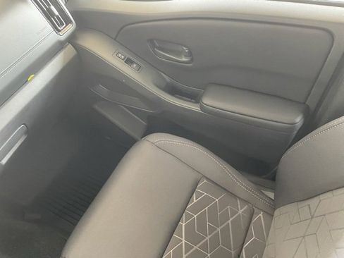 New 2026 Nissan Frontier SV w/ Tow Package image 13