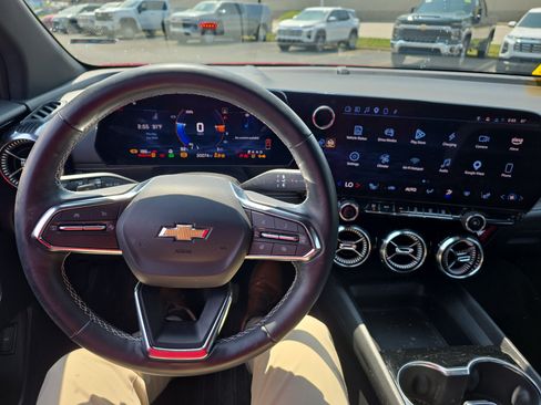 Used 2024 Chevrolet Blazer EV LT AWD/4WD image 14