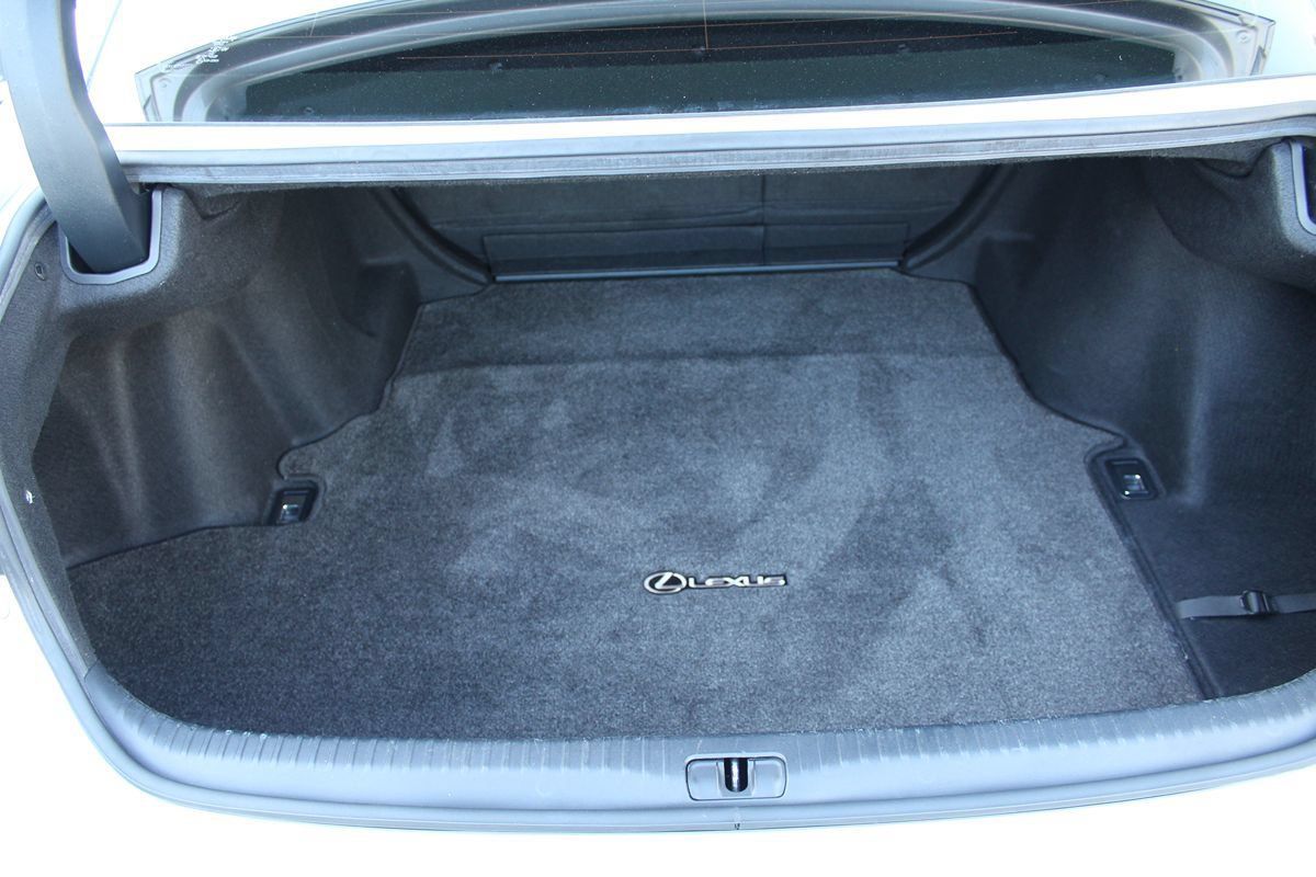 Used 2015 Lexus RC 350 AWD w/ All Weather Package image 29