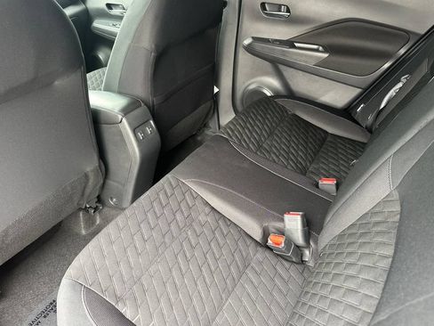 Used 2023 Nissan Kicks SV w/ Exterior Package FWD image 12