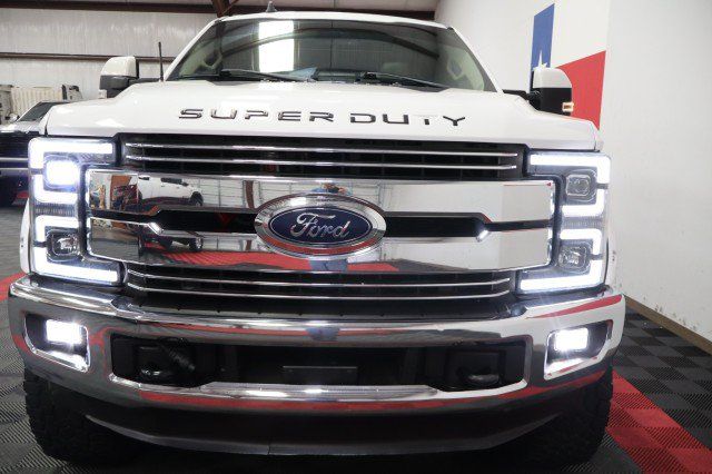 Used 2019 Ford F250 Lariat w/ Lariat Value Package AWD/4WD image 23