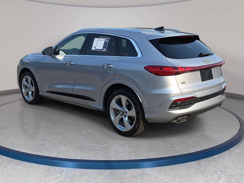 Used 2025 Audi Q5 Prestige AWD/4WD image 7