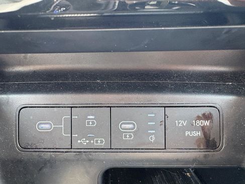 Used 2025 Hyundai Tucson SEL FWD image 29