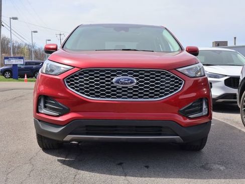 Used 2024 Ford Edge SEL w/ Convenience Package image 2
