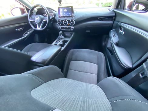 Used 2022 Nissan Sentra SV FWD image 19