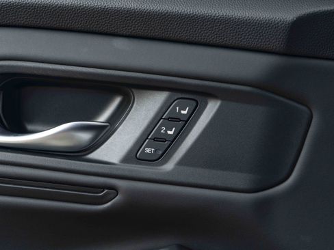 Used 2024 Honda Accord EX-L image 38