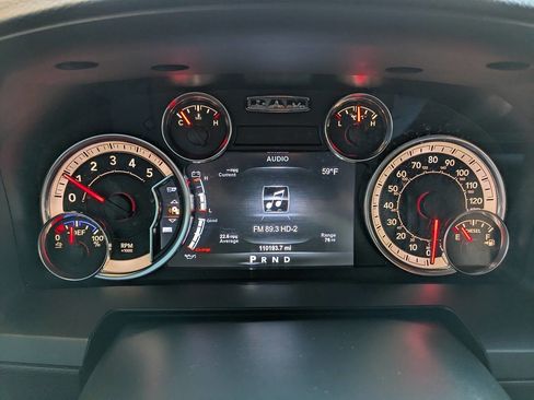 Used 2015 RAM 1500 Laramie w/ Convenience Group image 30