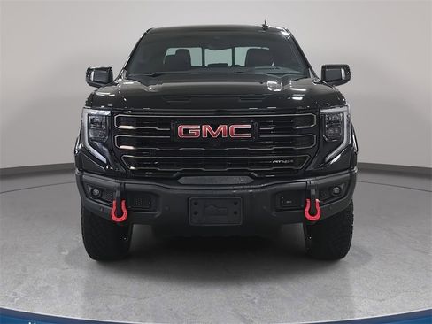 Used 2024 GMC Sierra 1500 AT4X image 3
