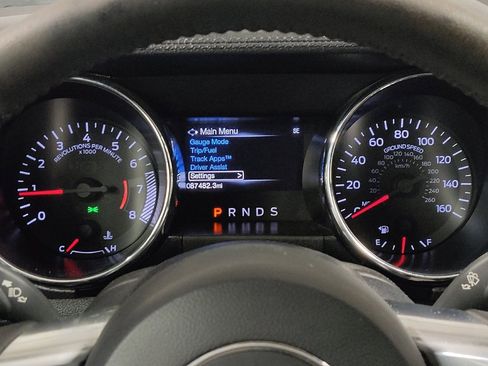 Used 2017 Ford Mustang Coupe image 23