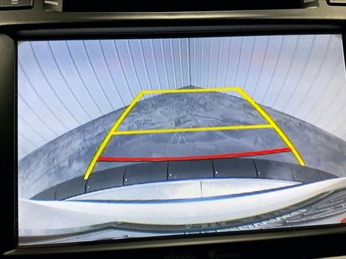 Used 2015 Toyota Highlander Limited image 21