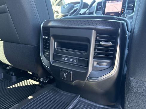 New 2026 RAM 2500 Big Horn AWD/4WD image 40